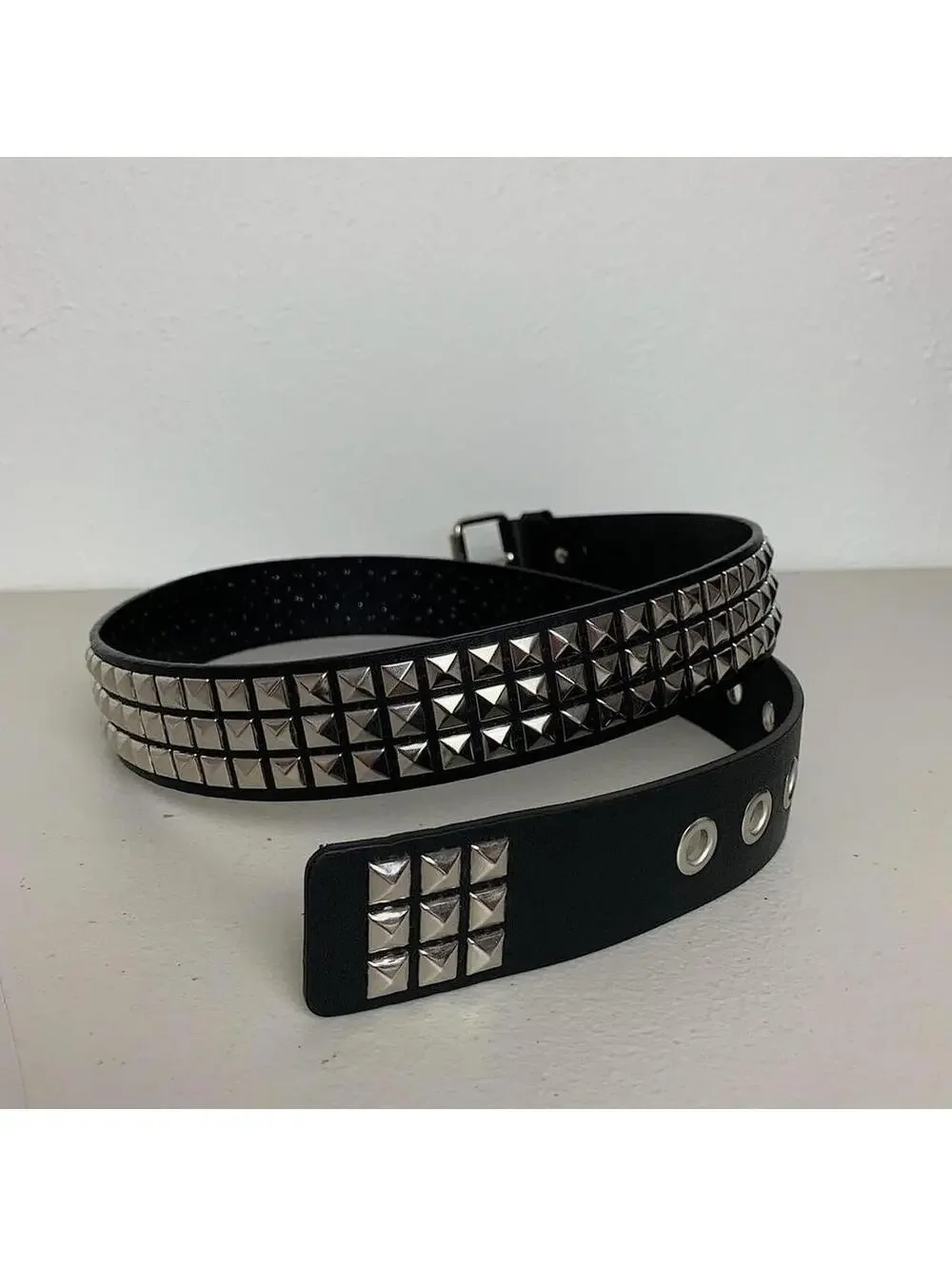 Vintage Y2K Black Punk Goth Studded Diamond Belt